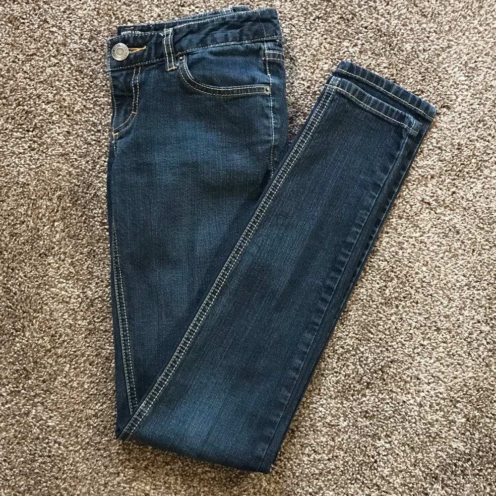 Mossimo Supply Co. Skinny Jeans size 6